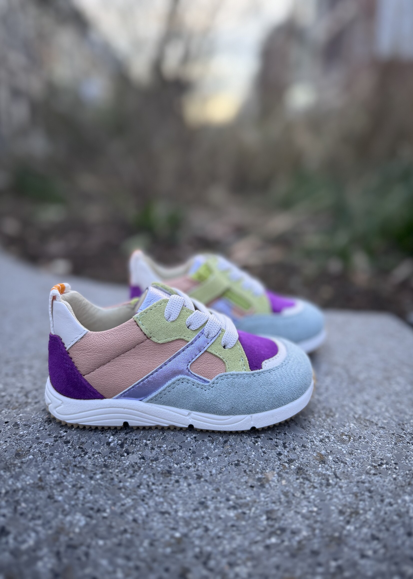 La Triboo 8991 sneaker blauw paars roze groen