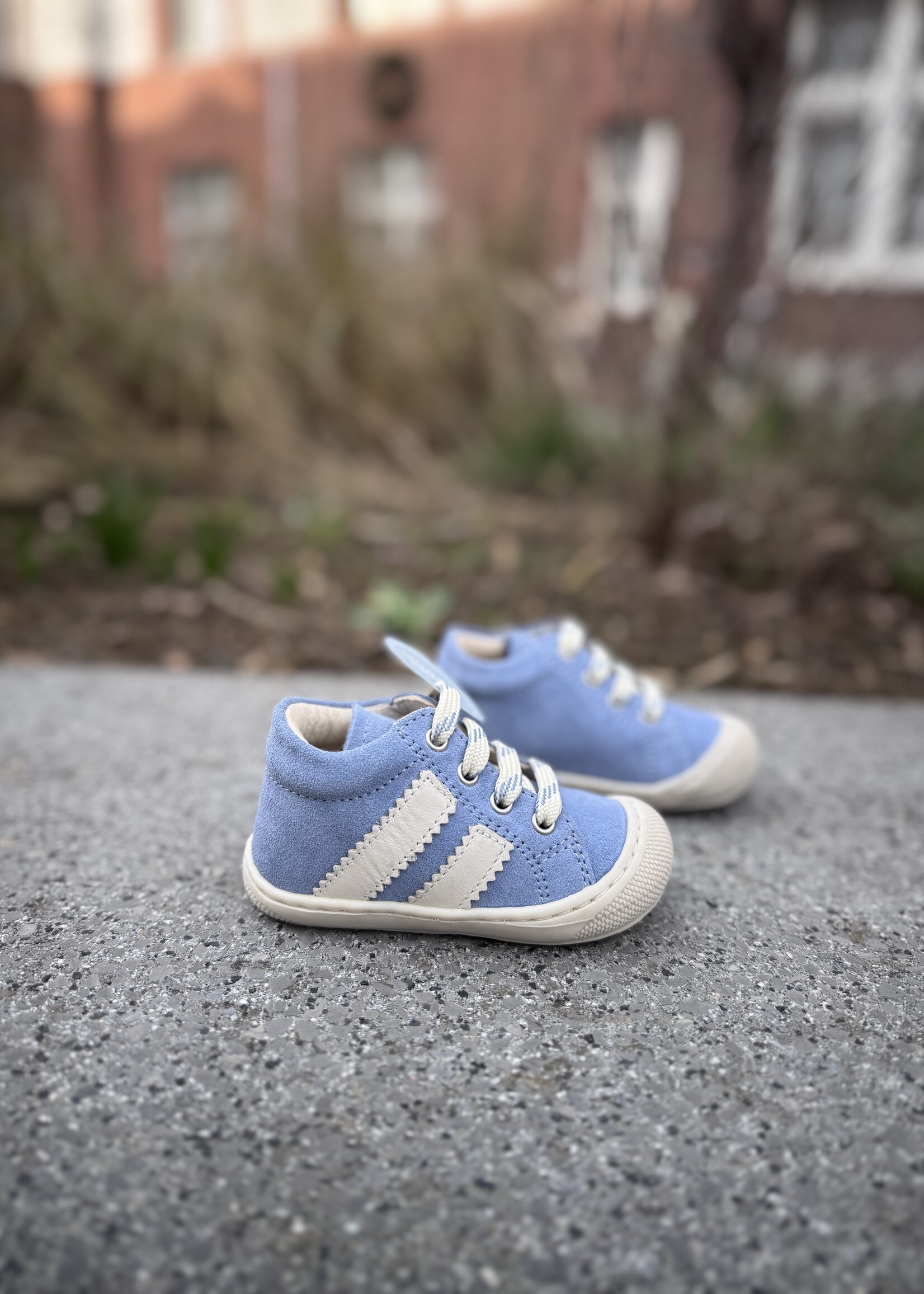 Naturino Macks suede celeste milk