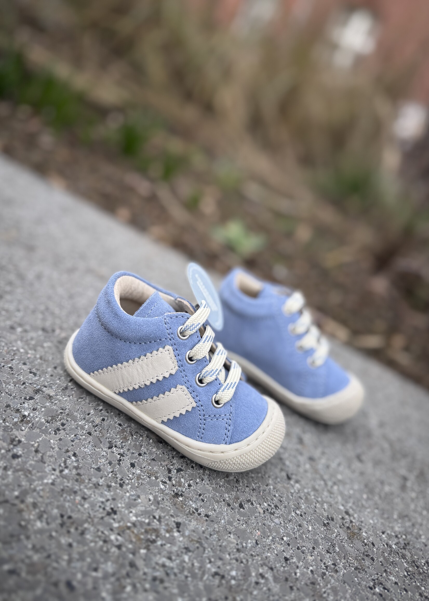 Naturino Macks suede celeste milk