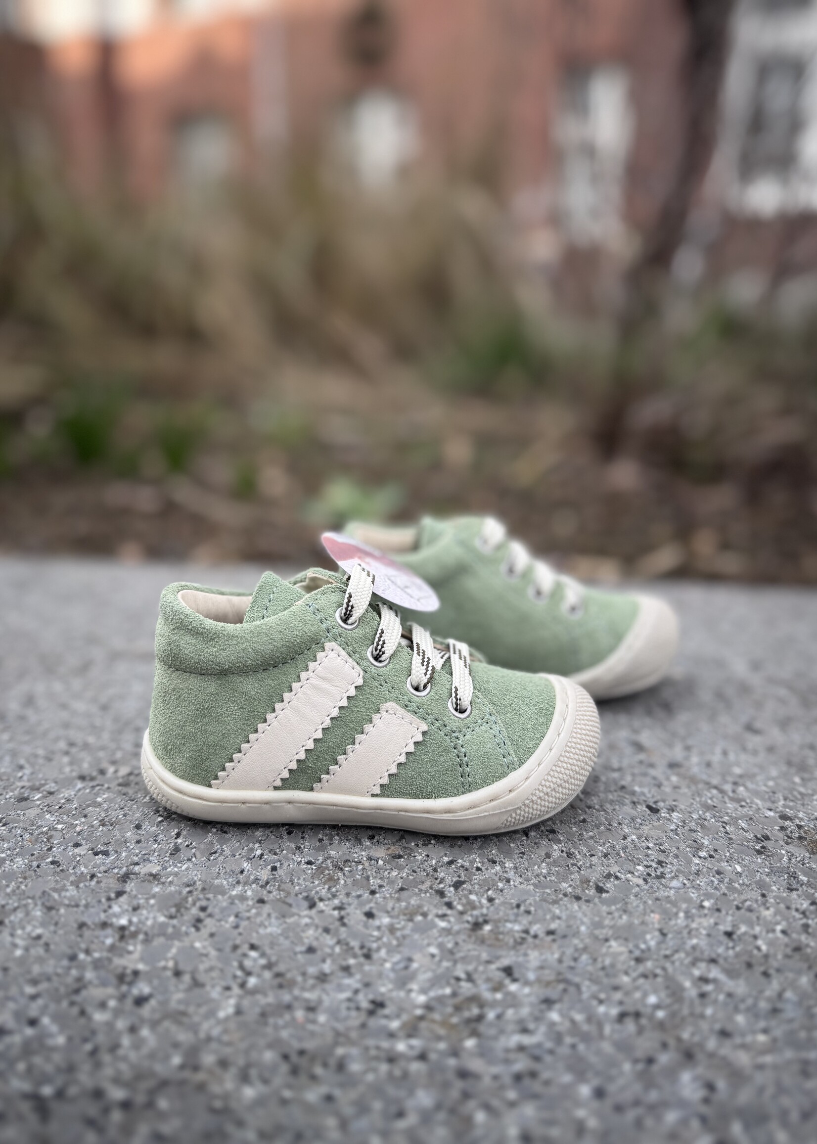 Naturino Macks suede leaf milk