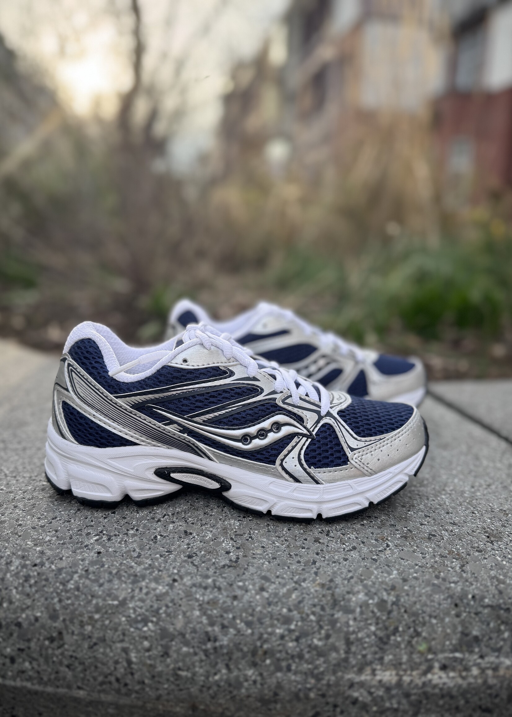 Saucony  ride millenium navy/silver