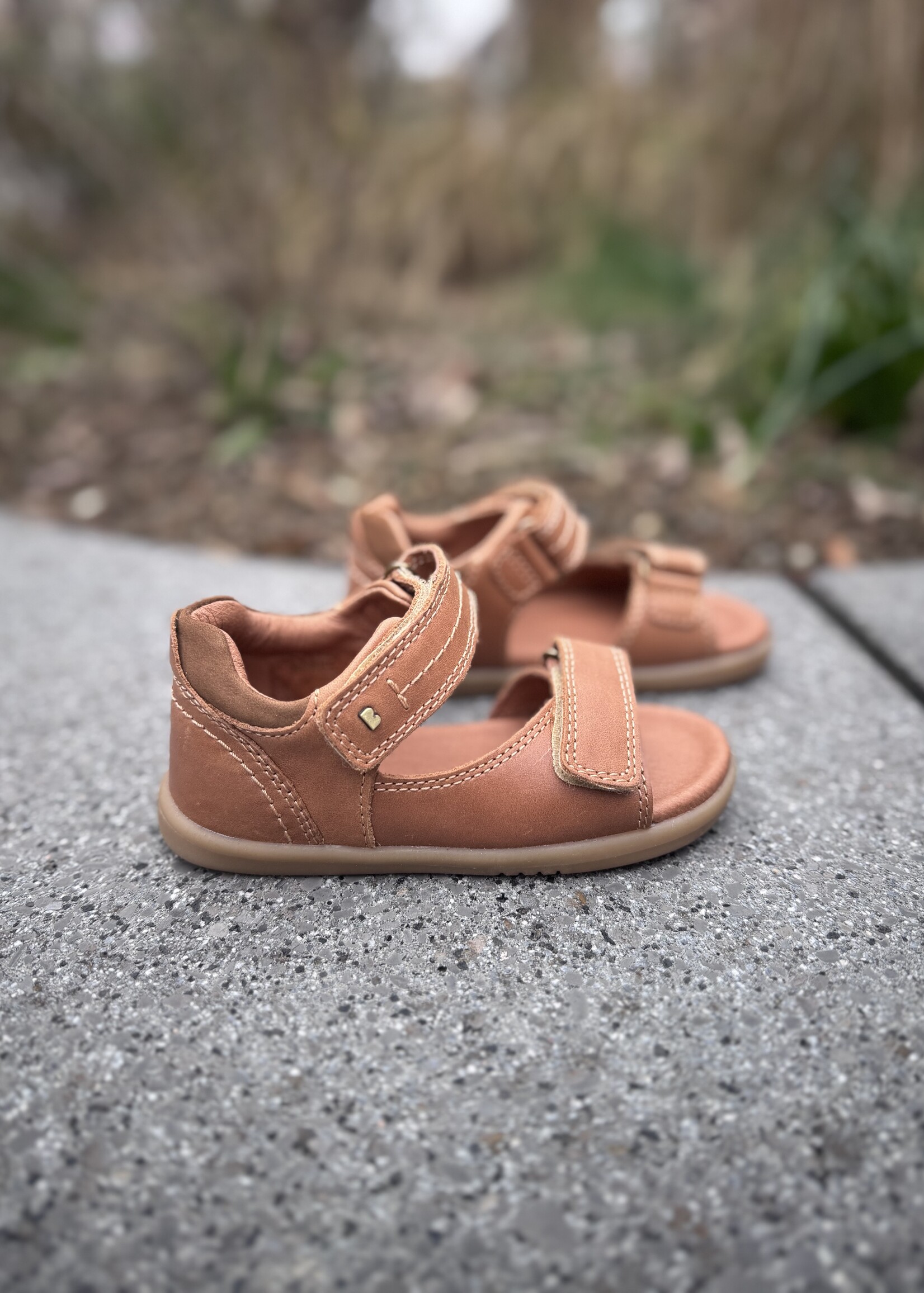 Bobux Driftwood Caramel sandaal