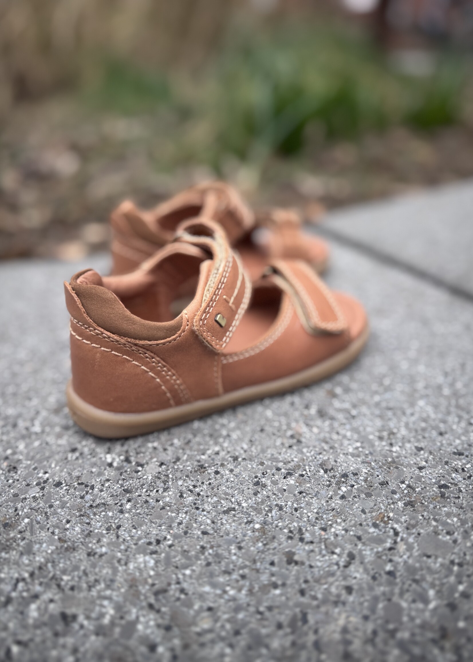 Bobux Driftwood Caramel sandaal