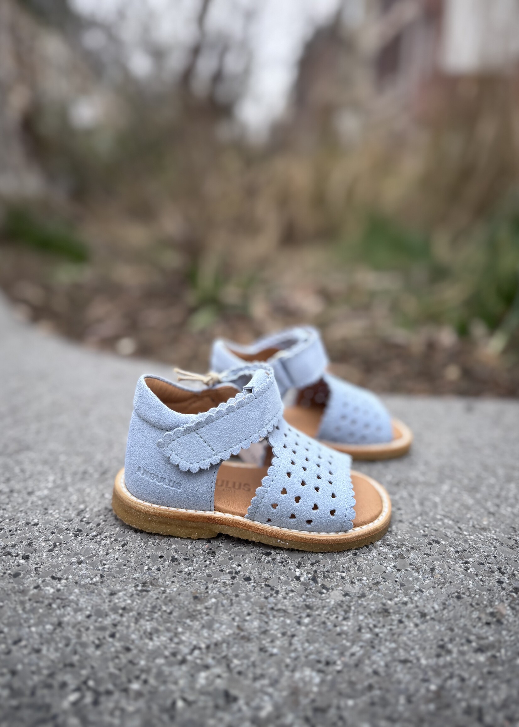 Angulus 0638-102 open toe sandal mini hearts sky blue