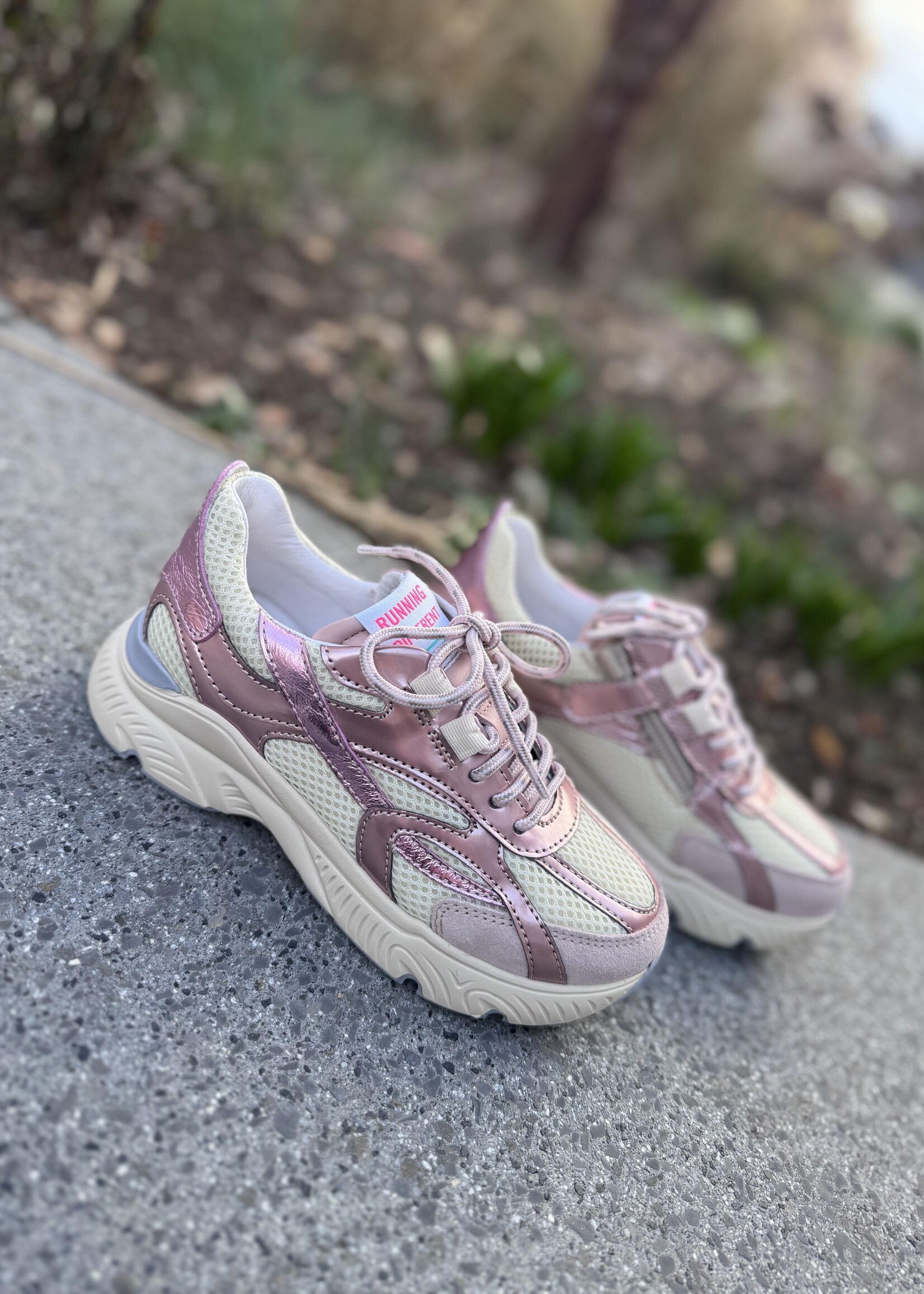 Romagnoli 8936R128 sneaker runner crema rose gold