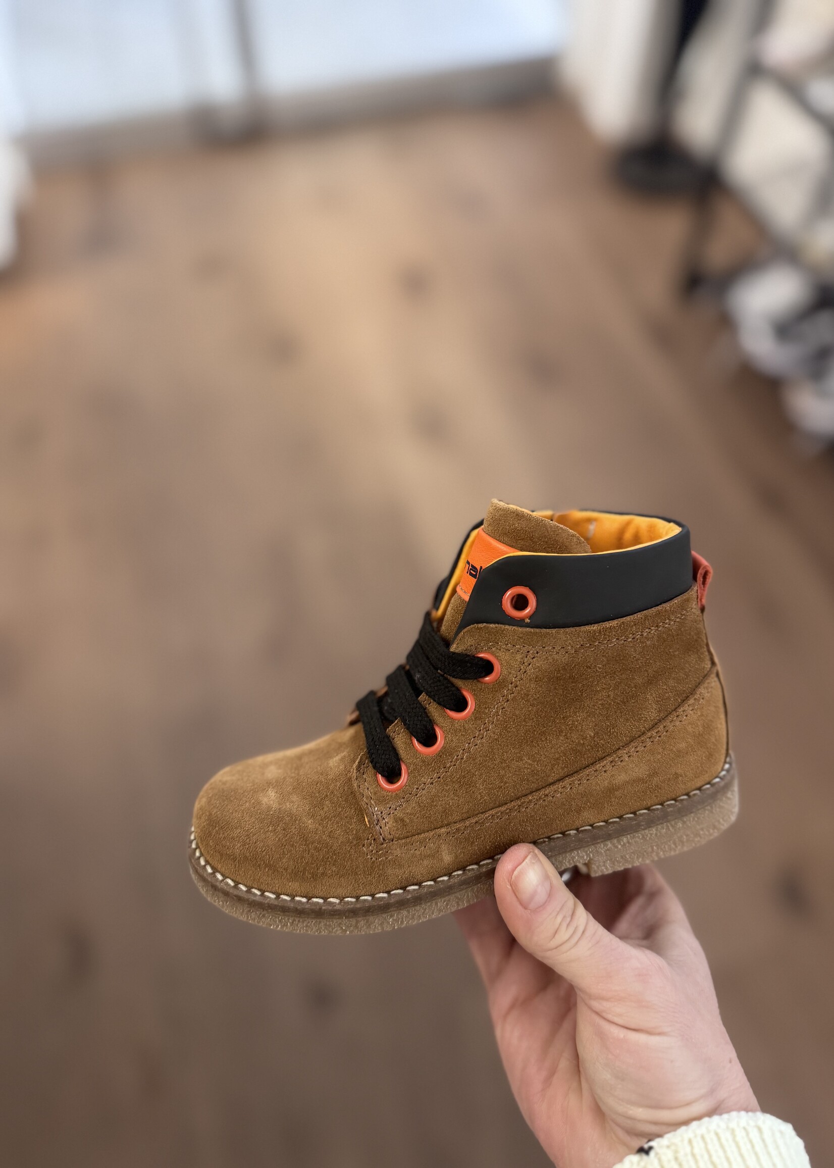 Banaline 24222510 bottine velour cognac