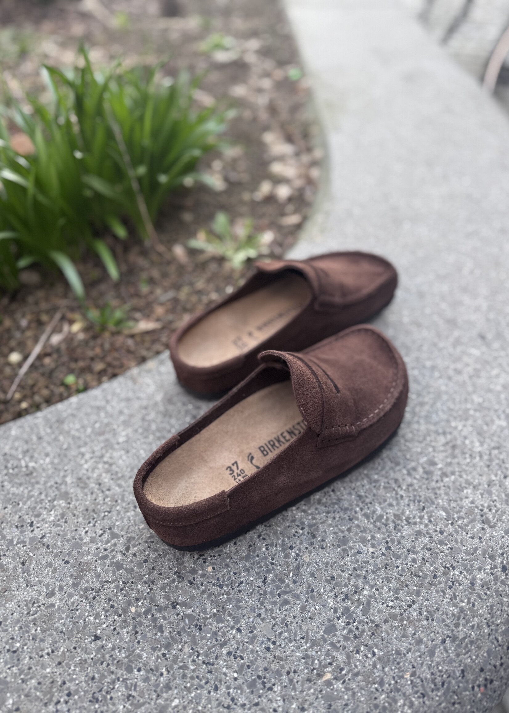 Birkenstock Naples wrapped LEVE Carafe