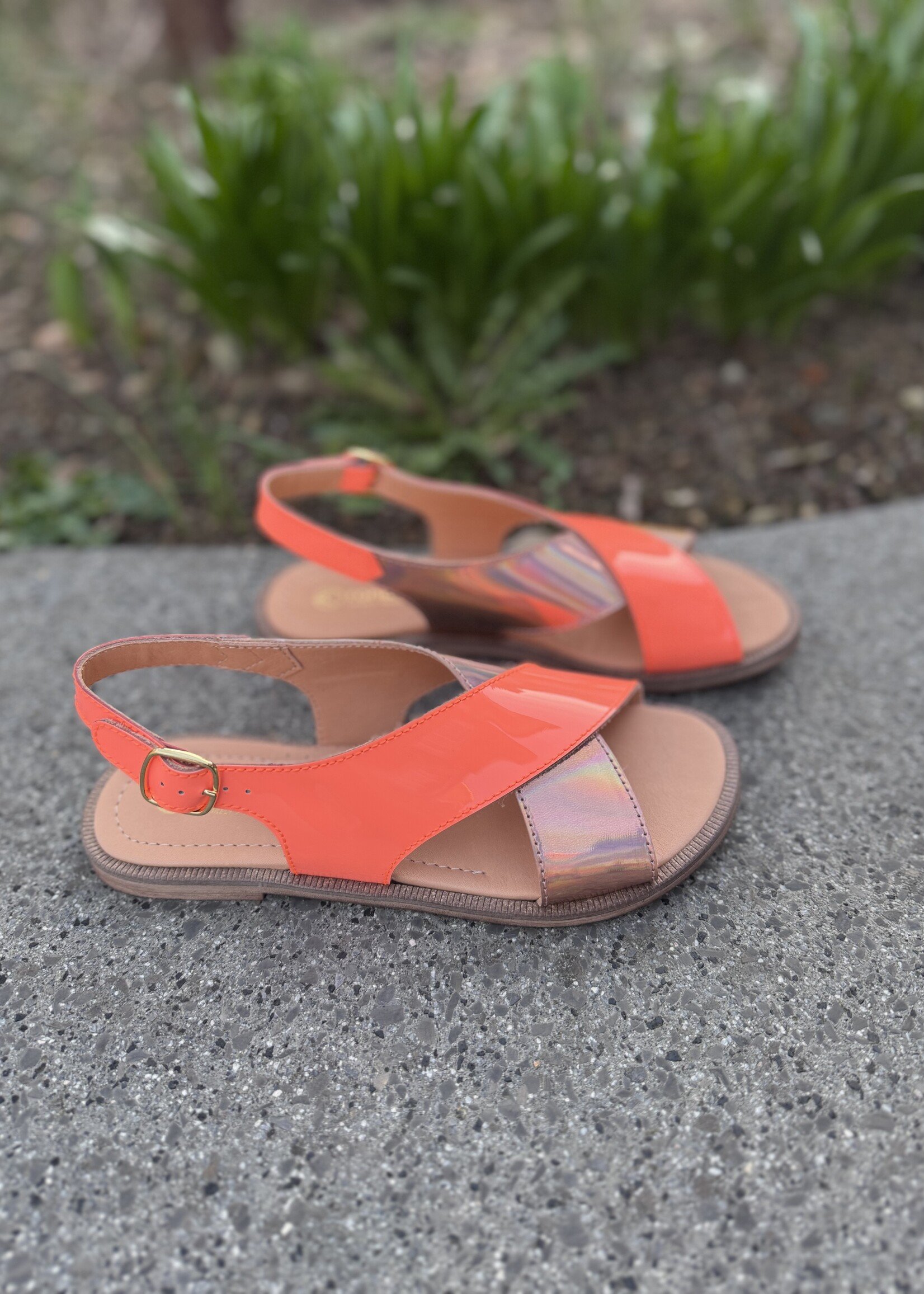 Rondinella  0999 sandaal laminato oranje