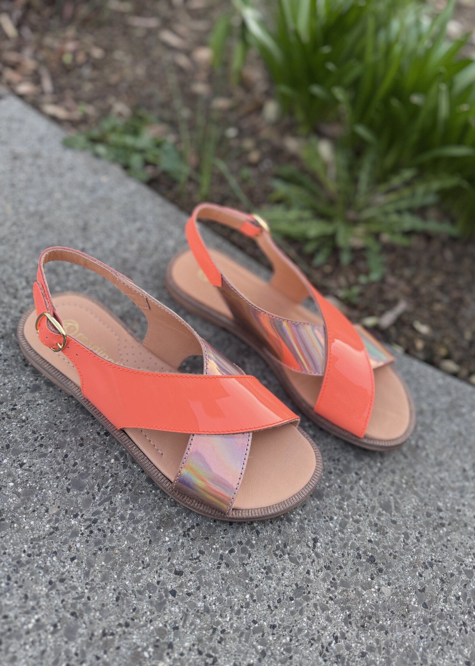 Rondinella  0999 sandaal laminato oranje