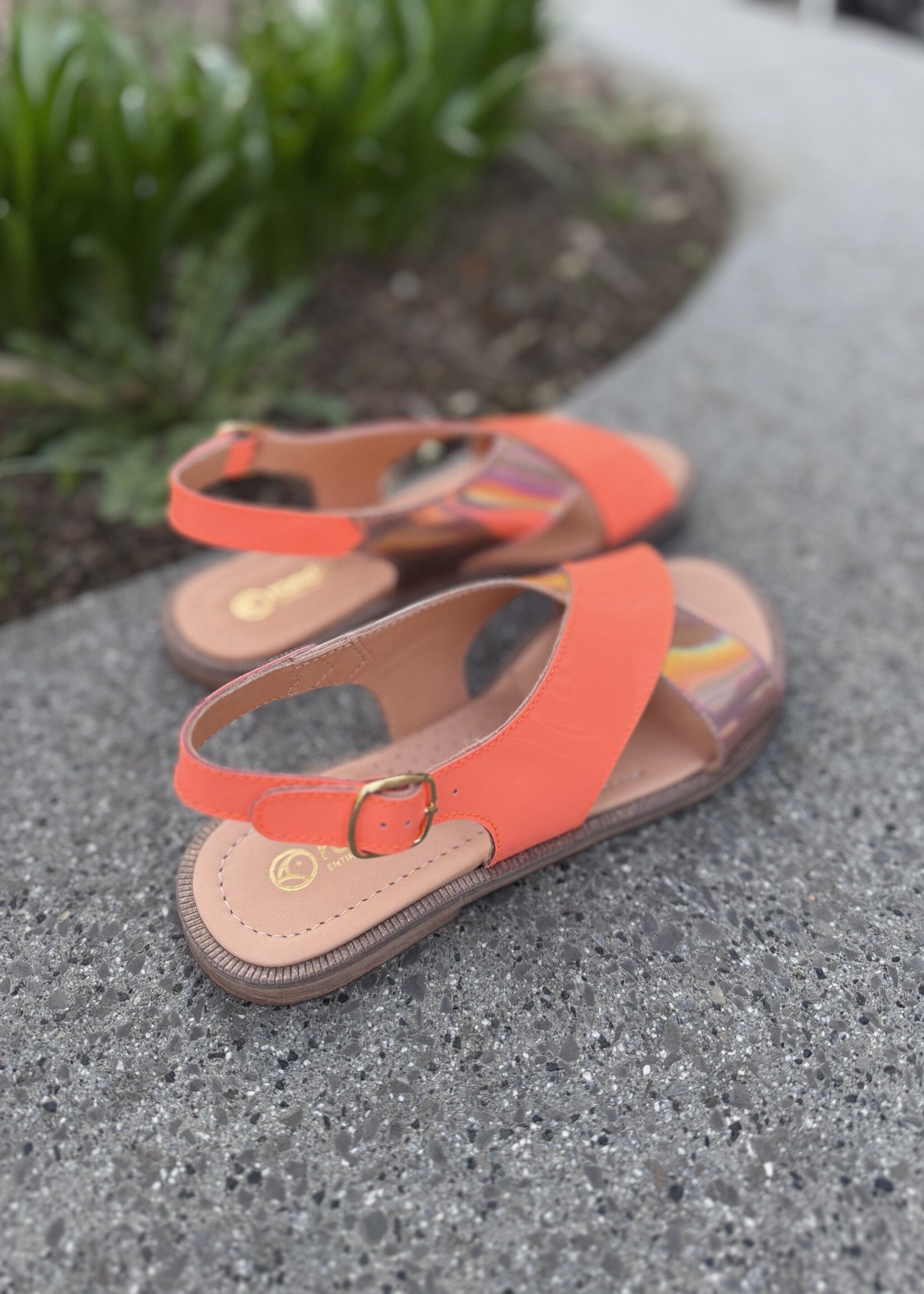 Rondinella  0999 sandaal laminato oranje