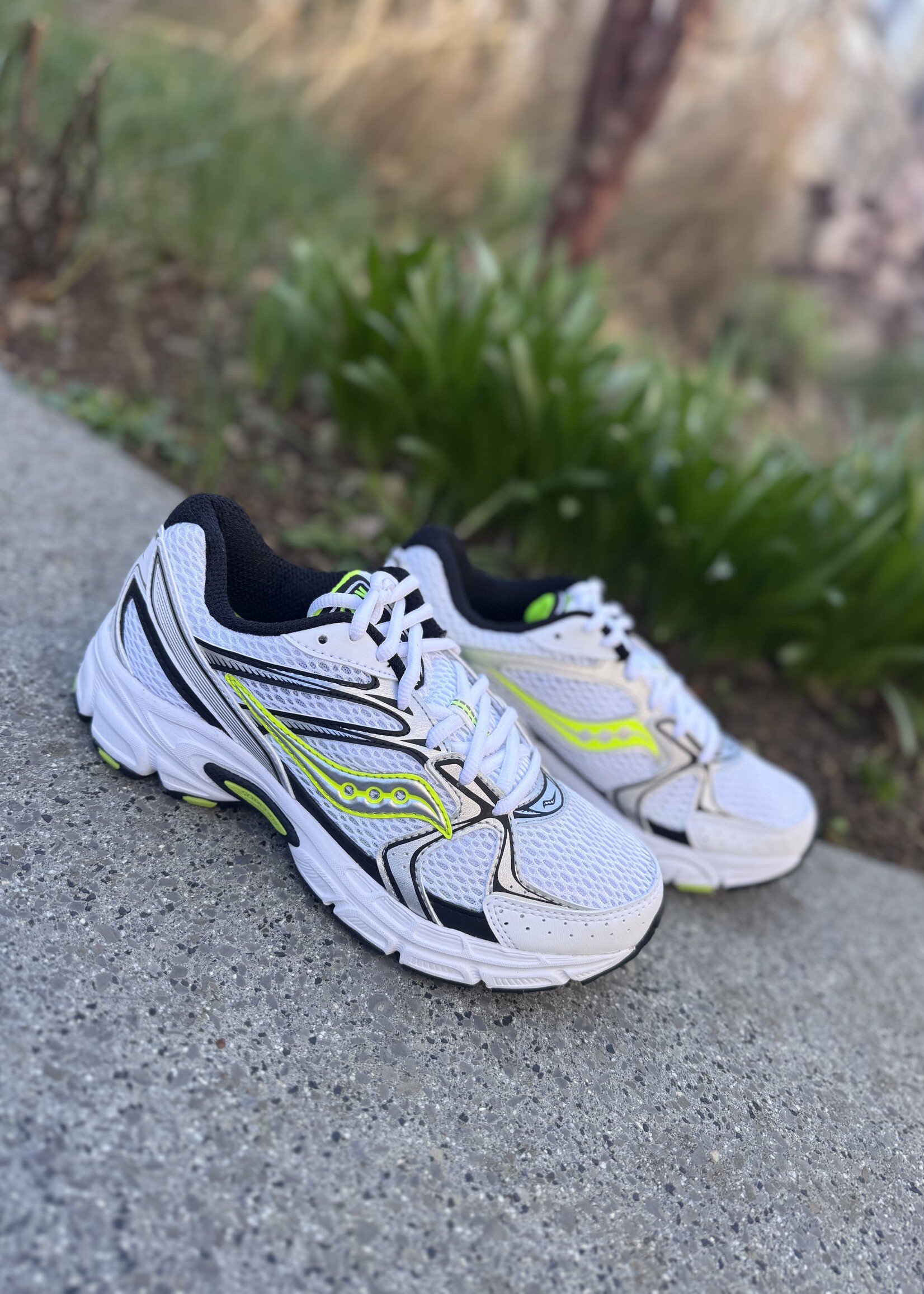 Saucony ride millennium white silver yellow