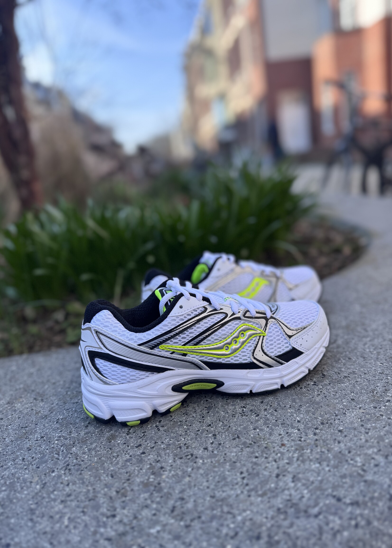 Saucony ride millennium white silver yellow