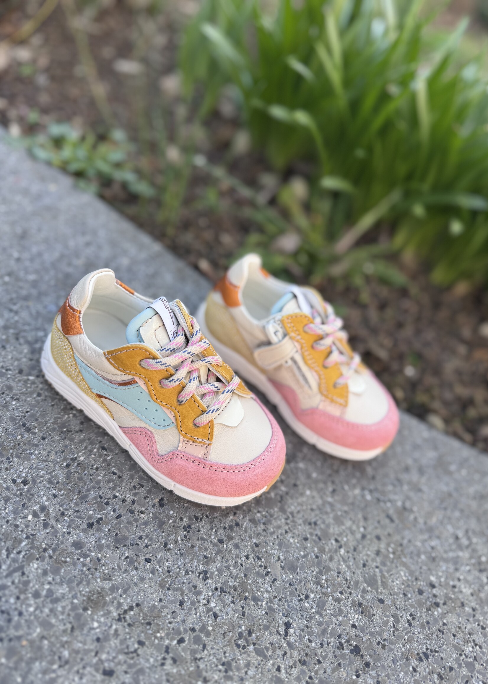 Ocra D367 sneaker roze blauw