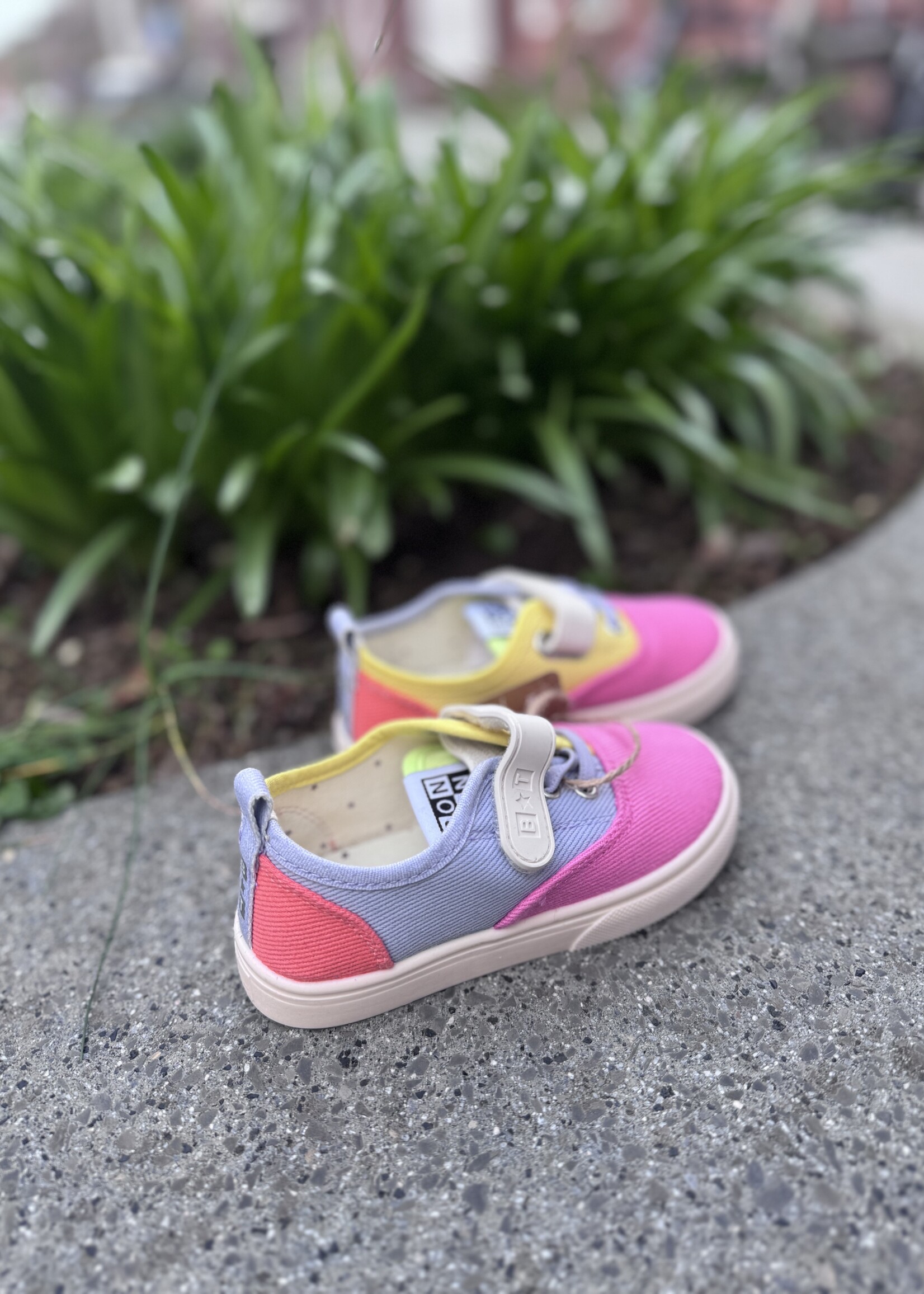 Bonton board easy lace canvas multi candy pink