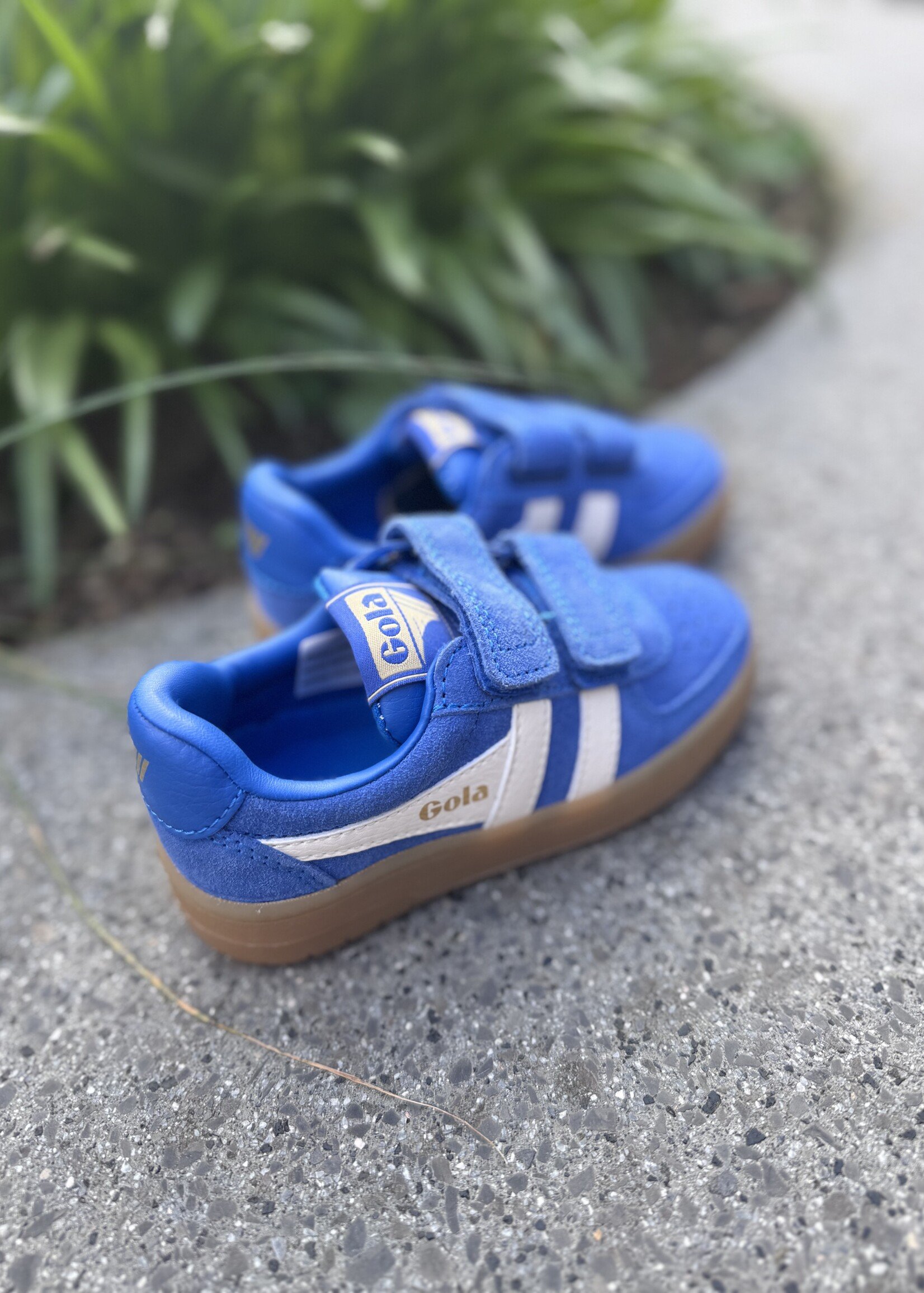 Gola hawk suede strap marine blue/off white/gum