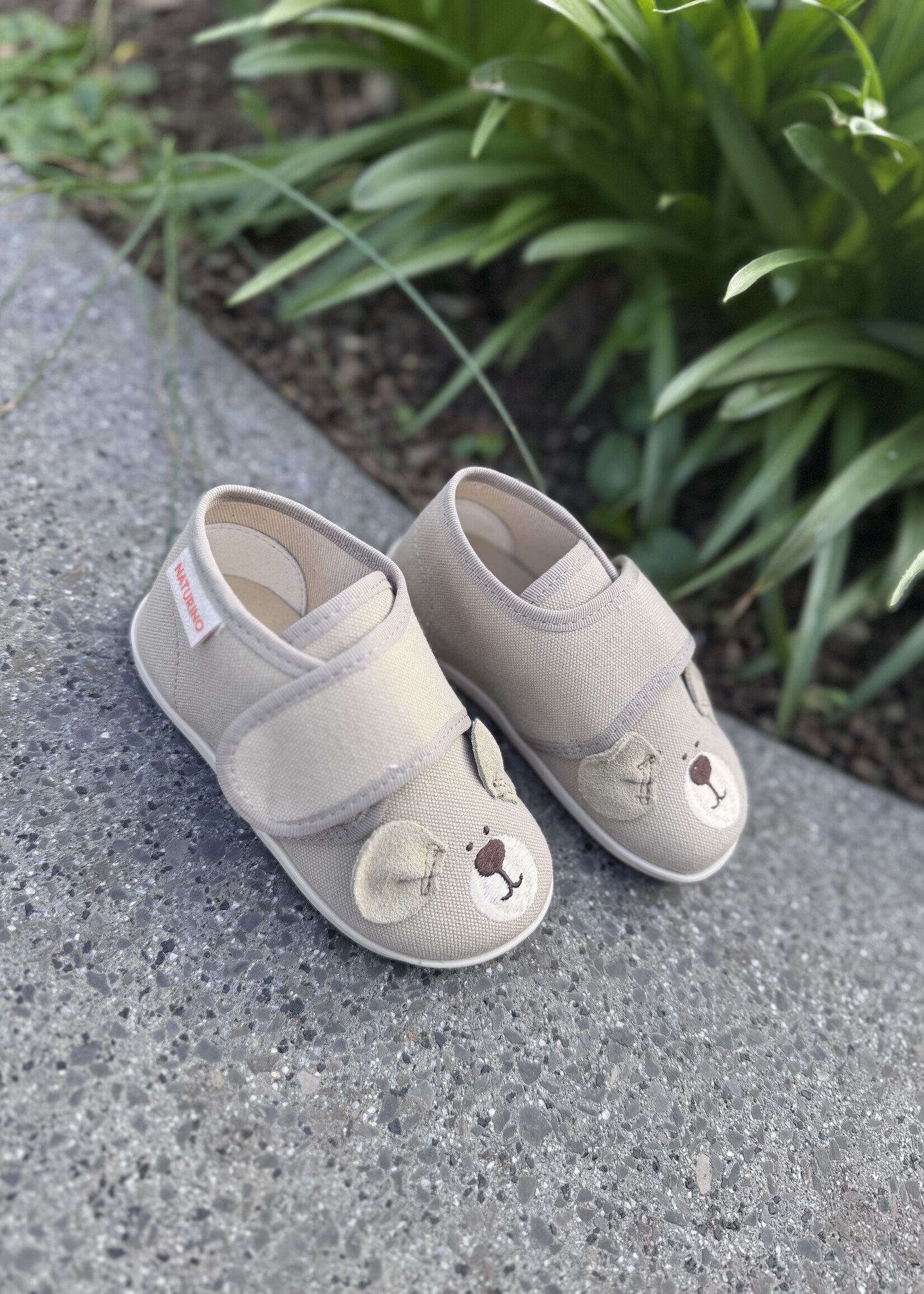 Naturino Bidaim pantoffel canvas stone