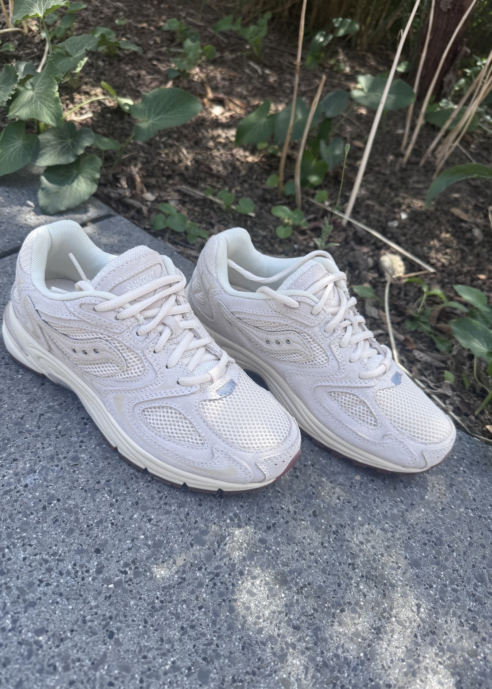 Saucony grid jazz 9 ivory