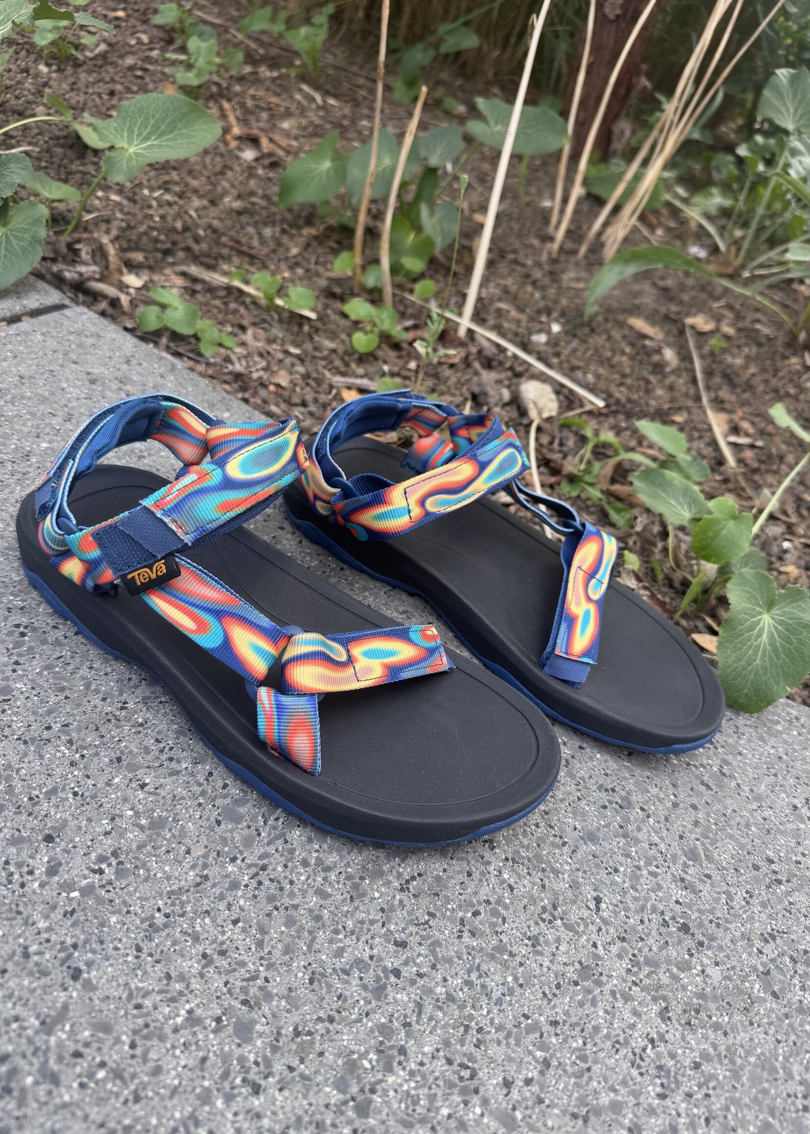 TEVA Teva hurricane xlt2 groovy galactic explore