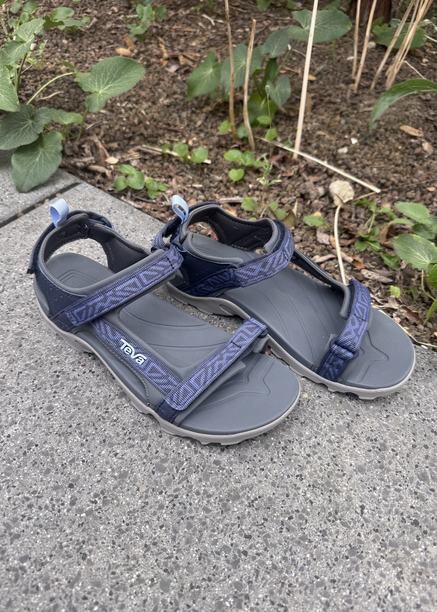 TEVA Tanza griffith total eclipse