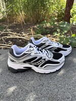 Saucony Progrid Omni 9 black/white