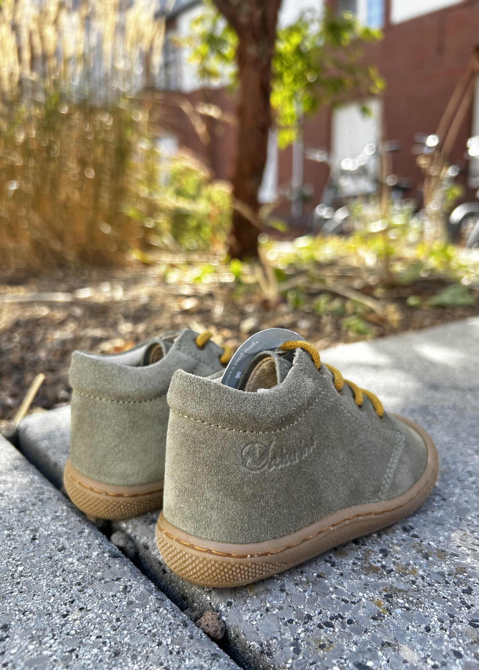Naturino  cocoon wide suede olive