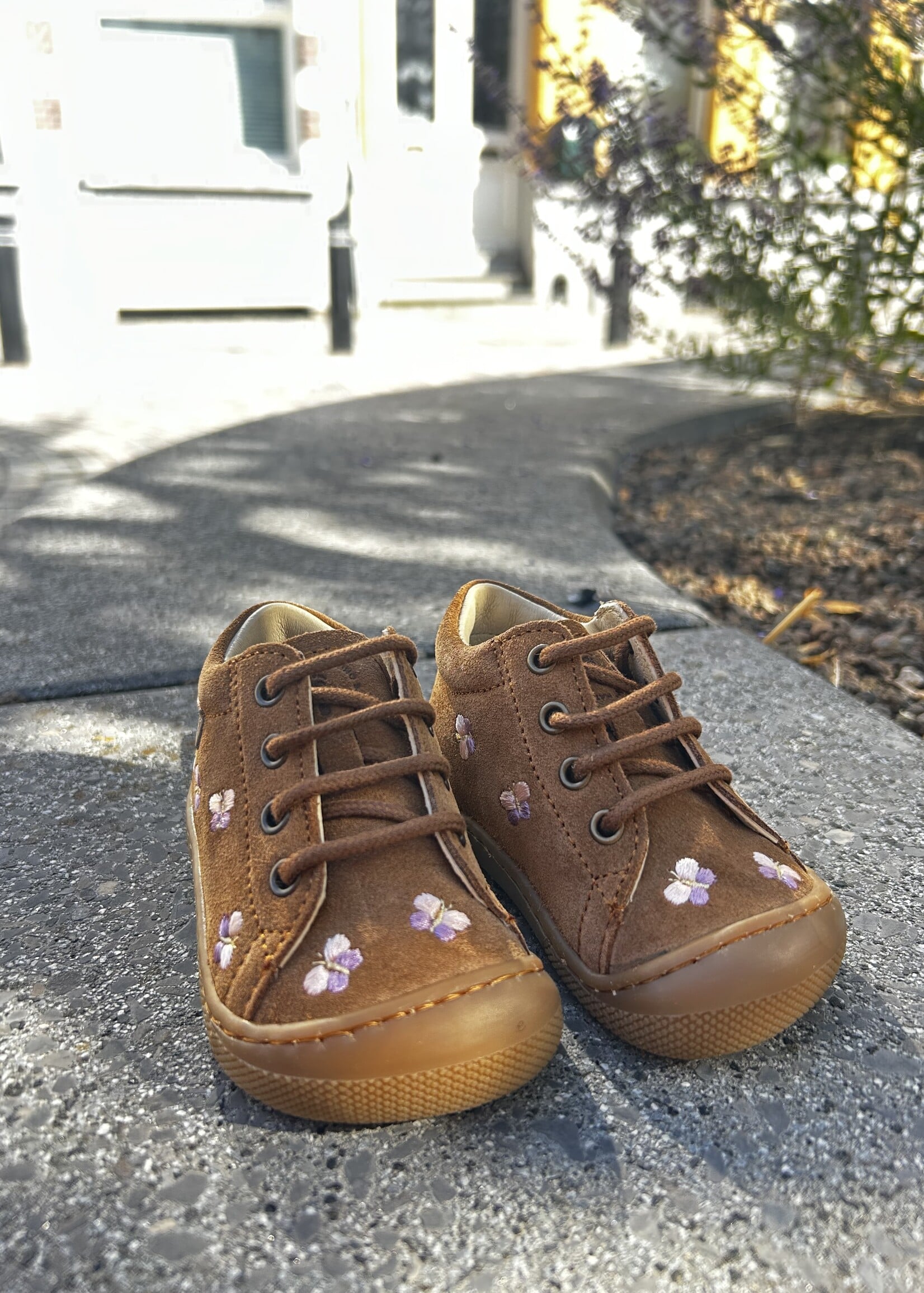 Naturino cocoon embr butterfly suede brown