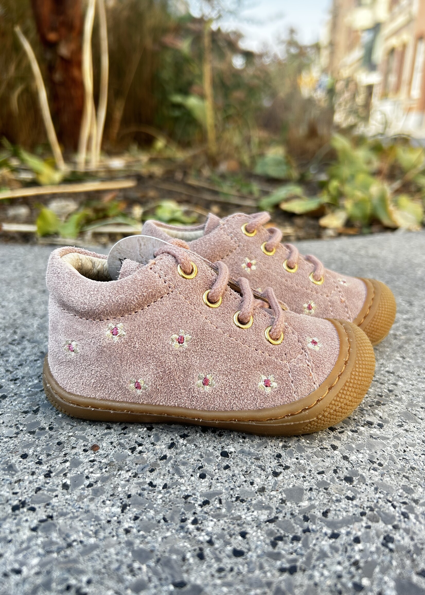 Naturino cocoon embr dai suede rose platinum