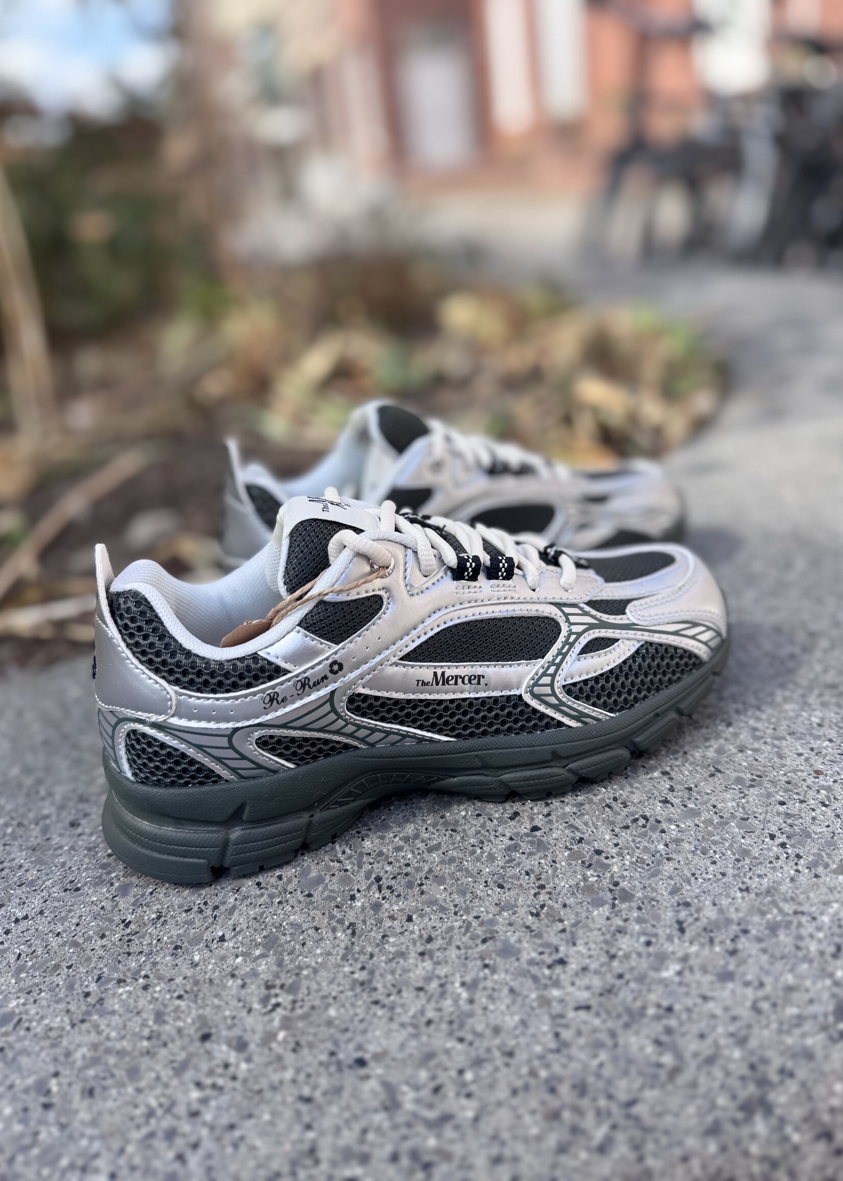 Mercer Re-run scratched army green