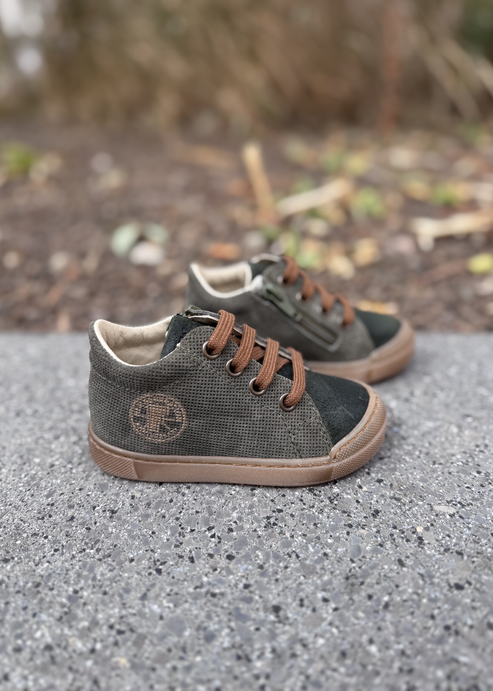 Falcotto Alstro suede wax olive brown