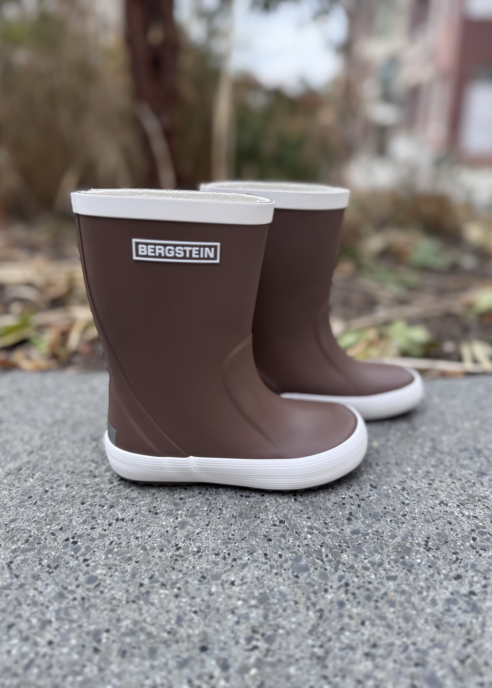 Bergstein Earth Brown
