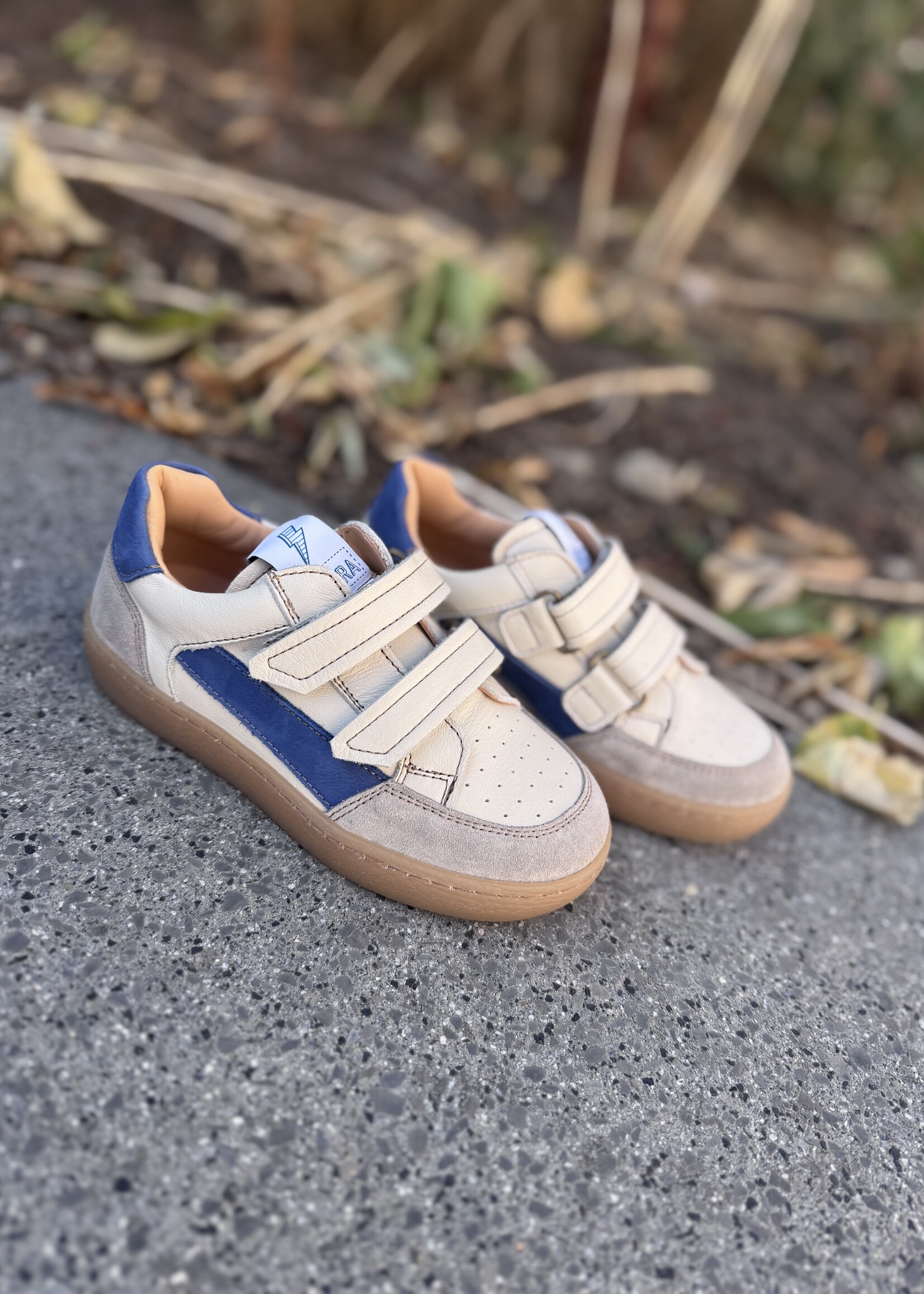 Ocra 975 suede portogallo smog mousse milk