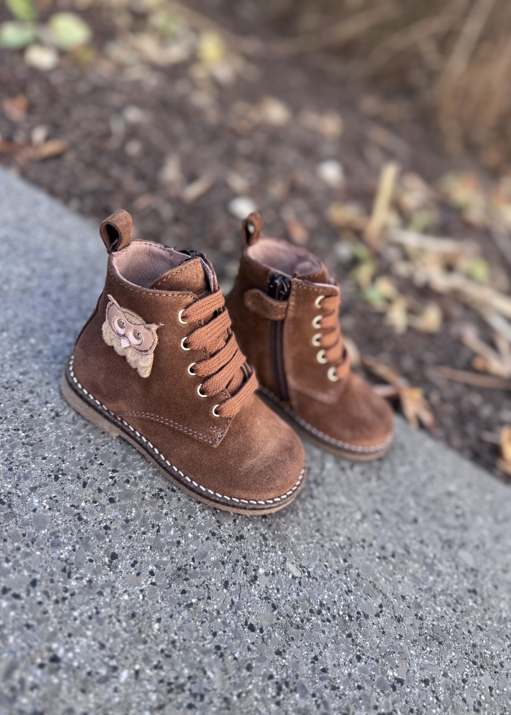 Bana & Co 36232010 enkellaarsje velour cognac