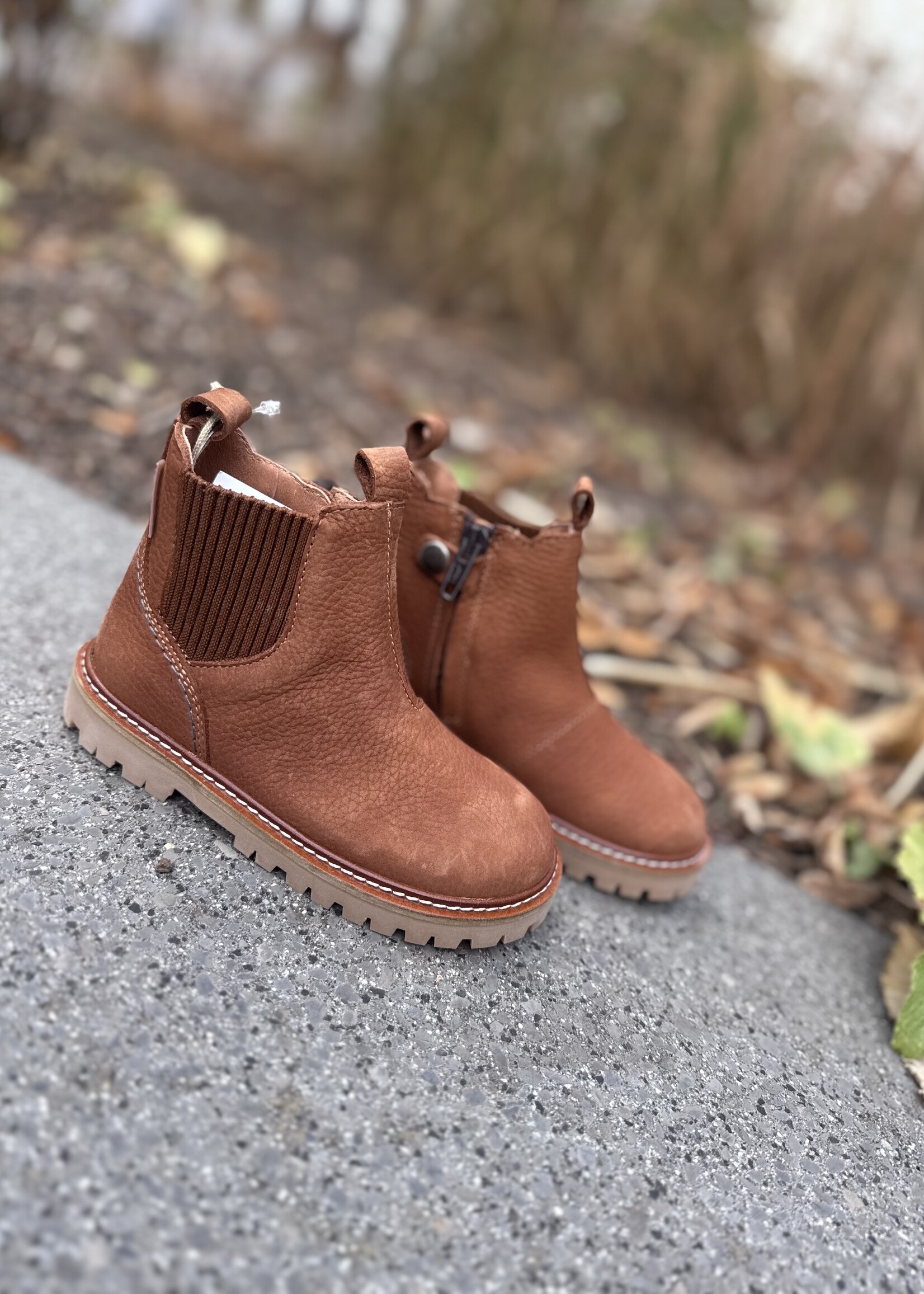 Angulus 2226-202 chunky chelsea boot cognac