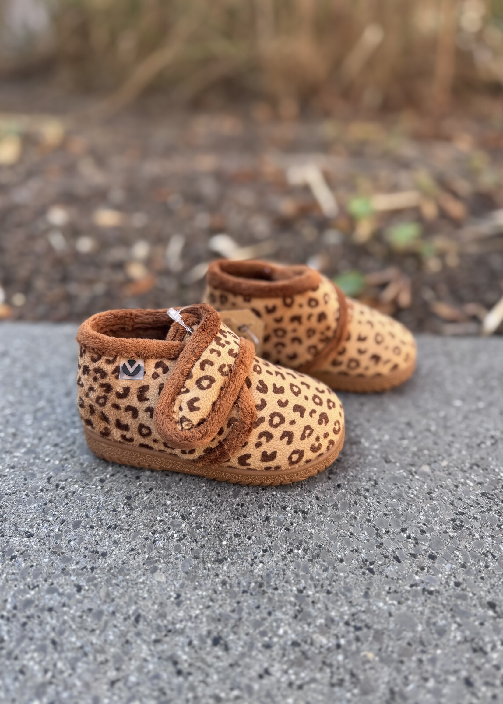 Victoria 1051149 pantoffel casa animal print camel
