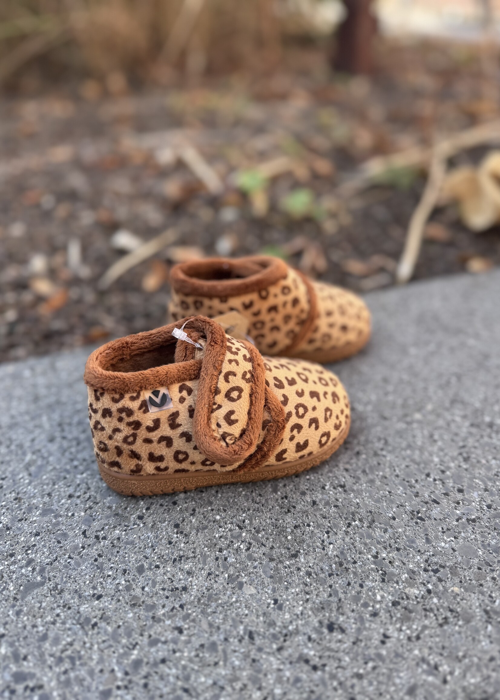Victoria 1051149 pantoffel casa animal print camel