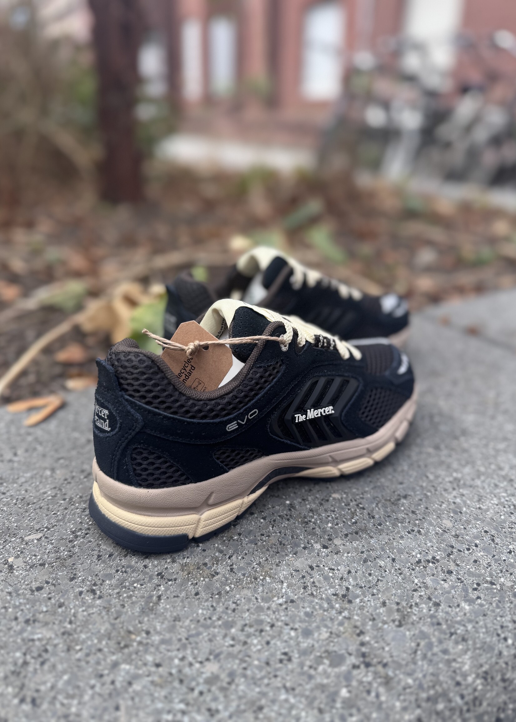 Mercer Re-Run EVO nubuck antracite