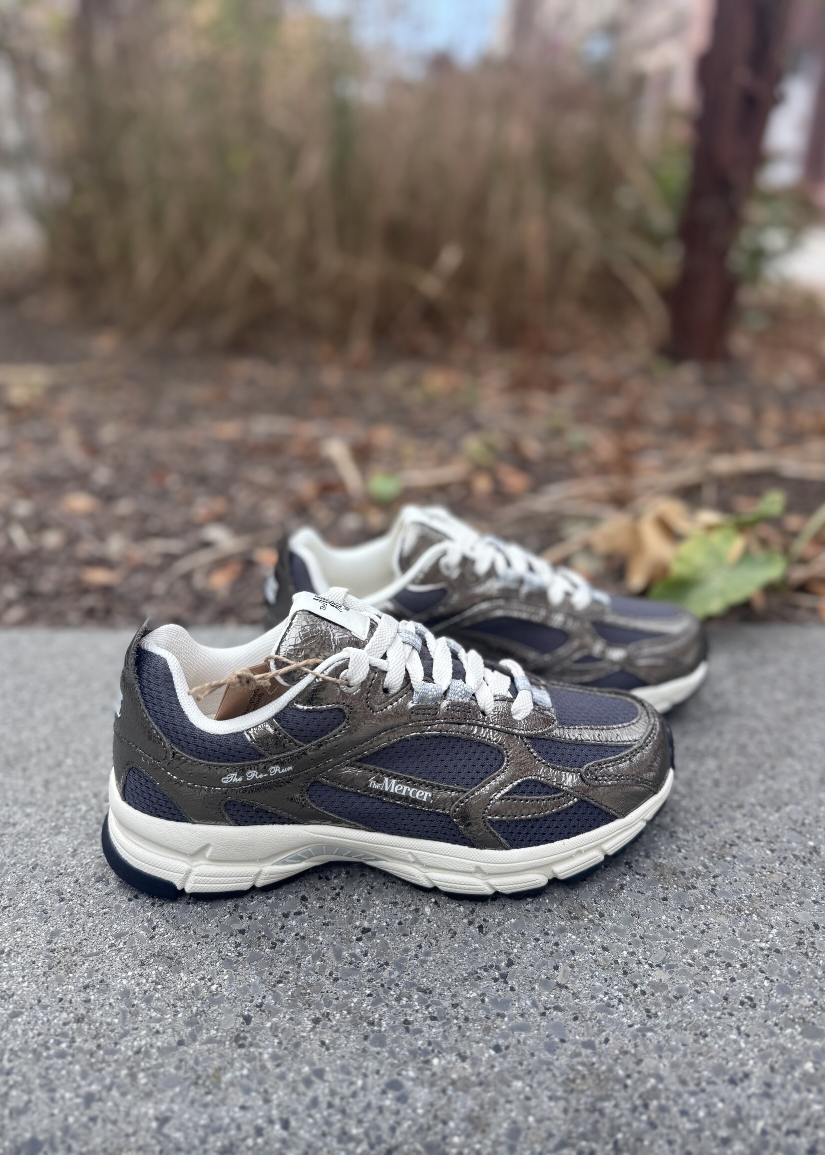 Mercer Re-Run cracked army green