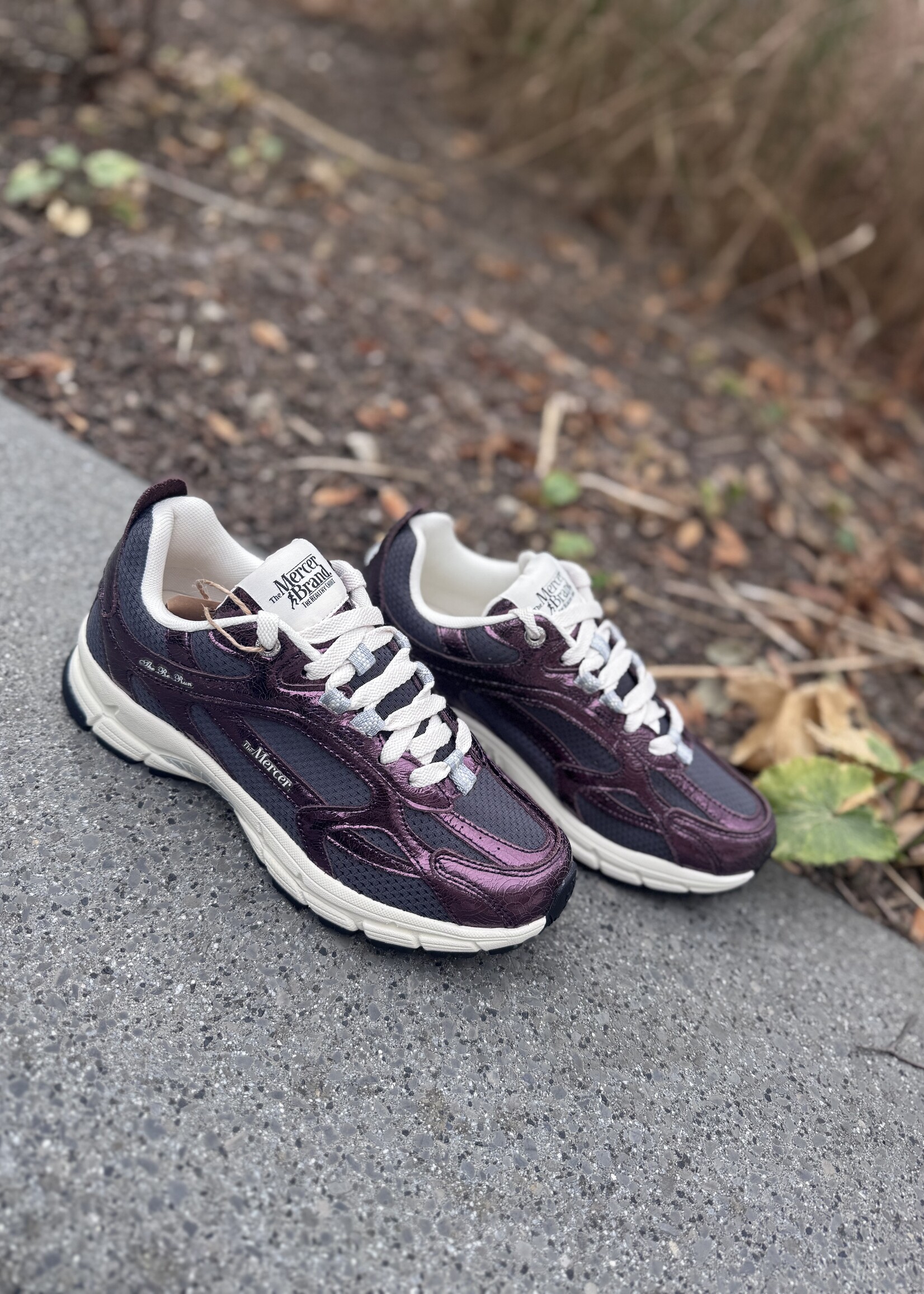 Mercer  Re-Run cracked dark red