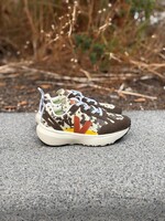 VEJA small canary pierre wild country canyon