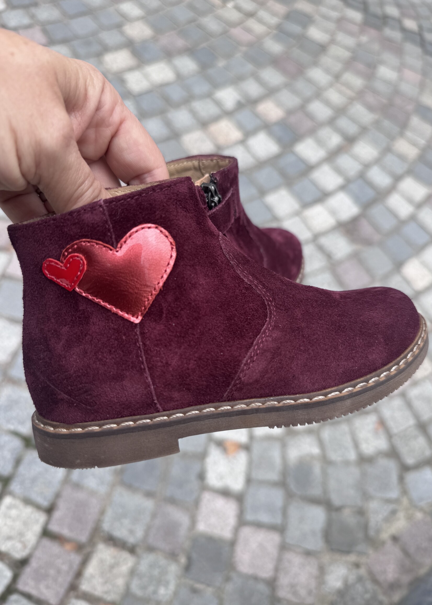 Pom d'api city two love velours grenat