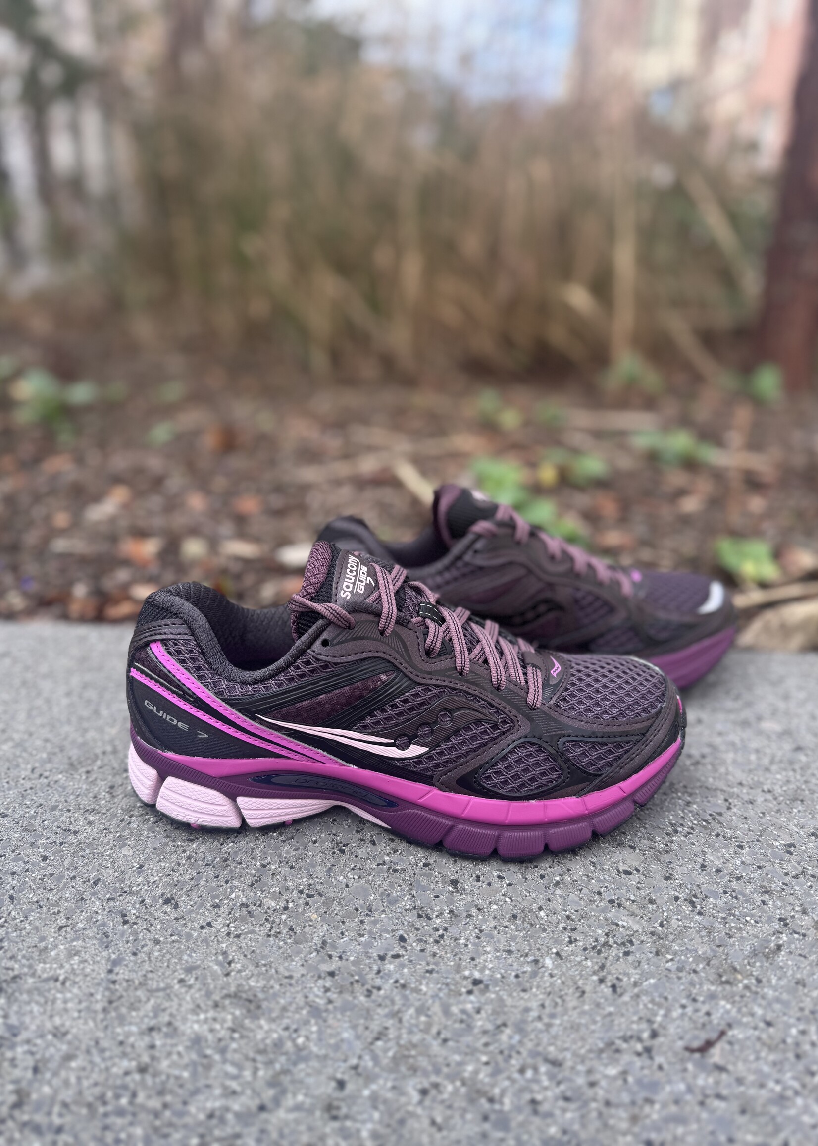 Saucony Lprogrid guide 7 syrup/mulberry