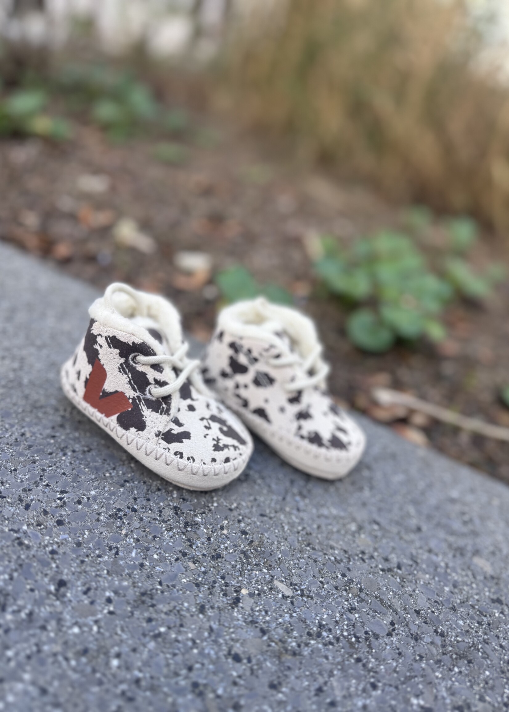 VEJA Baby winter suede wild country