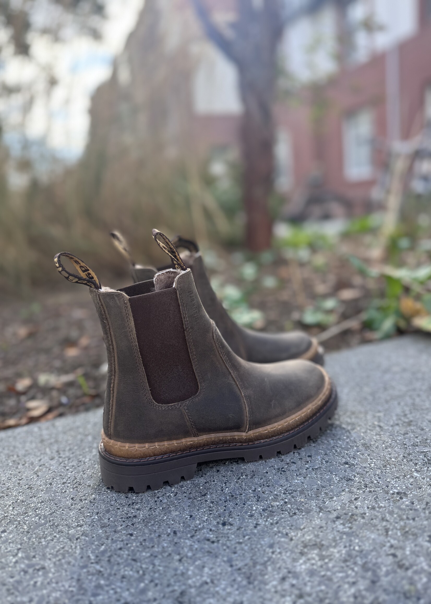 Bisgaard 1354 Enkellaarsje Neo lamb Rustic Brown