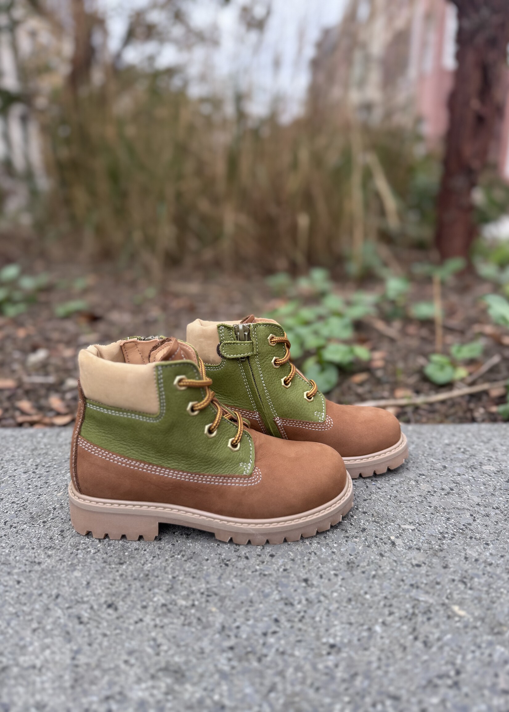 Ocra 662 bottine cognac mosstone