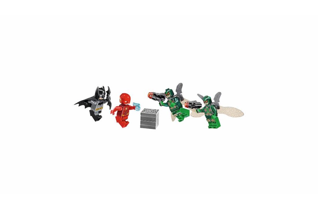 76086 DCC Super Heroes Knightcrawler tunnelaanval