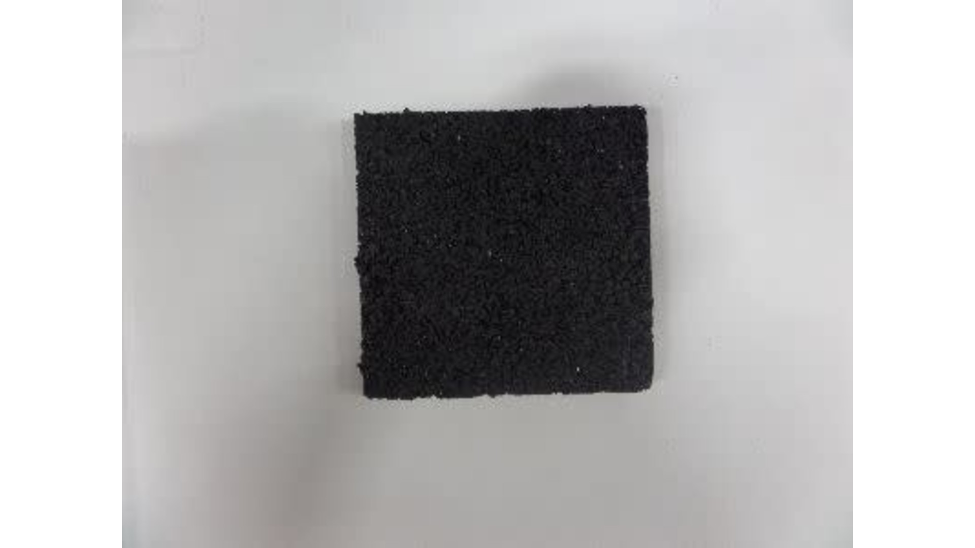 Rubberen tegeldrager 100x100x10 mm zwart