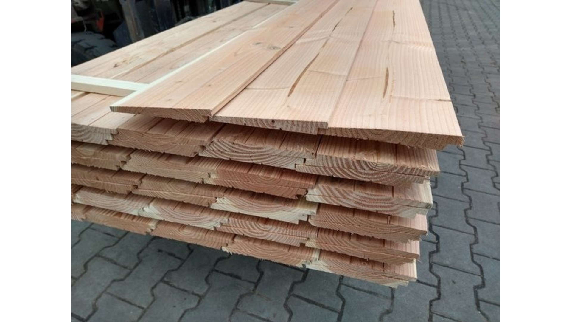 Zweedsrabat  breed  douglas 1,1-2,7x19,5 cm (17.5cm werkend)