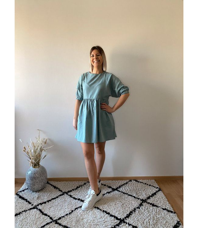 Dress mint