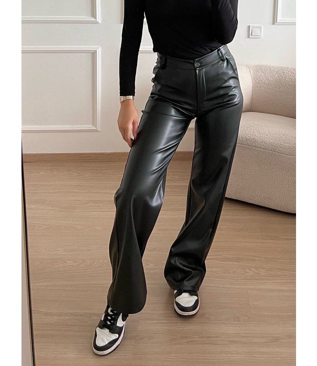 Straight leatherlook pants