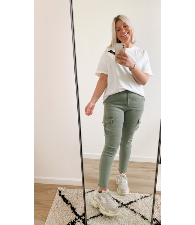 Cargo pants khaki
